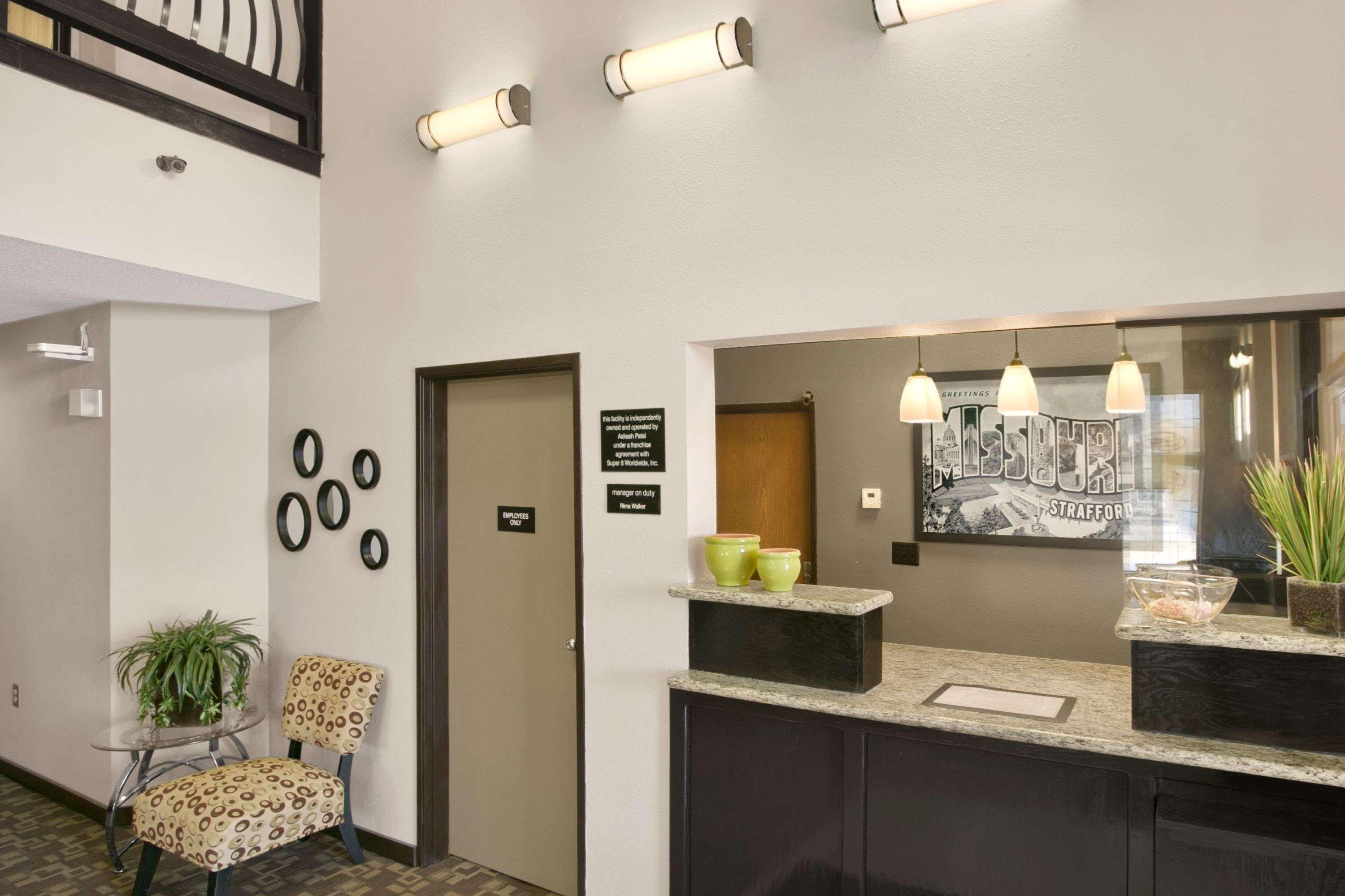 Super 8 By Wyndham Stafford/Springfield Area Μοτέλ Strafford Εξωτερικό φωτογραφία