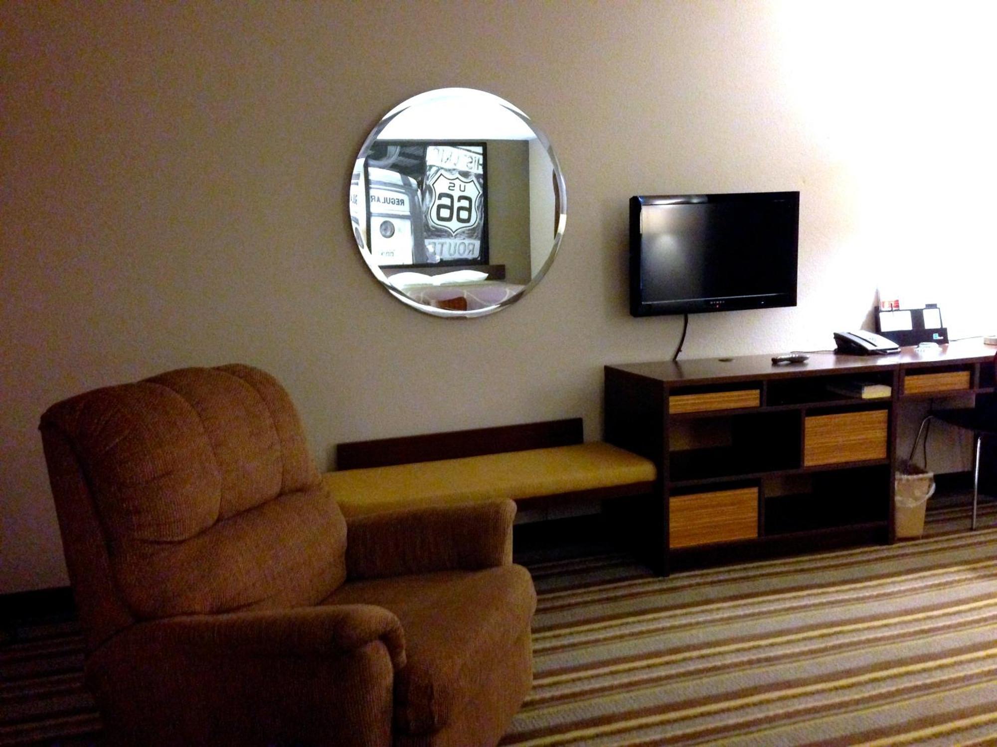 Super 8 By Wyndham Stafford/Springfield Area Μοτέλ Strafford Εξωτερικό φωτογραφία
